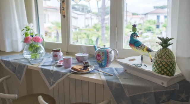B&B Due Passi dal Mare, Boek Bed and Breakfast Cinquale Apuana coast