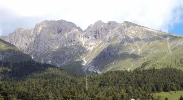 Двухместный номер Standard с балконом и с видом на горы Hotel Des Alpes