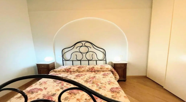 Central Huge Terrazza Duomo With Spectacular Views - Sleeps 6, Забронировать Отель Отели в центре Сполето, в центре