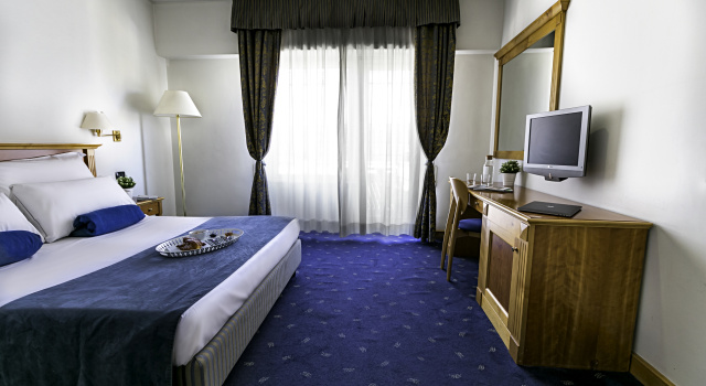 Hotel Diplomatic
