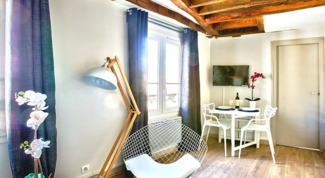 "La Sorbonne" Amazing Loft, Забронировать Отель Отели Парижа с парковкой, рядом с Латинский квартал, Парковка