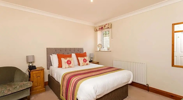 Номер Standard The Lawn Guest House Gatwick