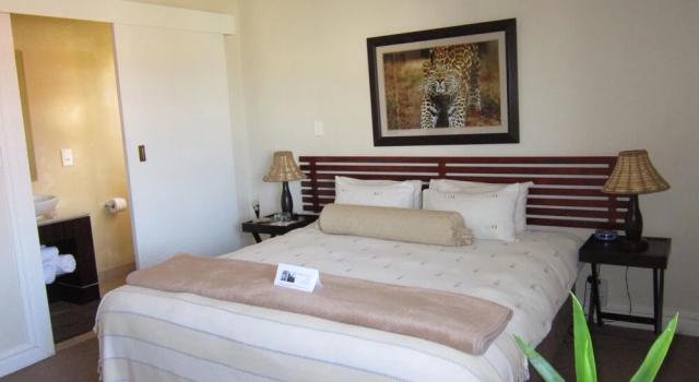 Двухместный номер Standard с балконом La Roche Guest House