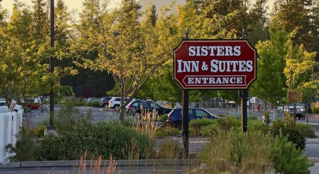 Sisters Inn & Suites, Prenota Hotel Sisters Bachelor