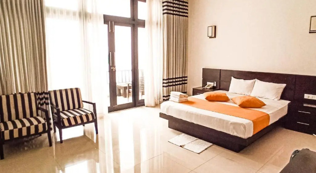 Люкс Қосарлы бөлме балконмен Lagoon Paradise Beach Resort