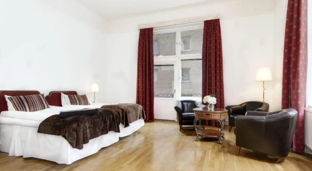 Полулюкс First Hotel Stadt
