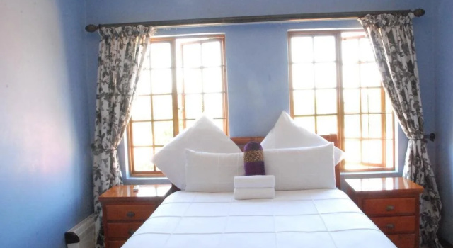 Paulas Guesthouse, Book Hotel Rustenburg hoteller med morgenmad, Morgenmad