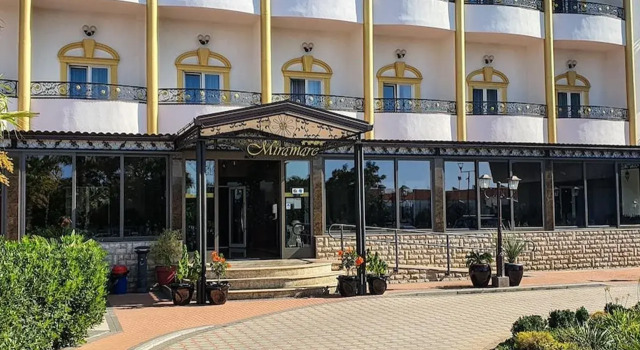 Hotel Miramare, 예약 호텔 Vodice 조식이 포함된 호텔, 아침 식사