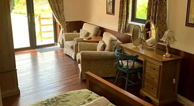Neuadd Villa, Забронировать Вилла Llanwnen 