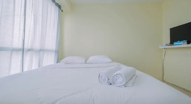 Tifolia Studio Apartment with Double Bed near LRT Station, Đặt Căn hộ Khách sạn tại Jakarta có Bãi đậu xe, Bãi đậu xe