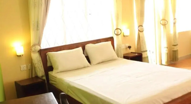 Le Cactus Guesthouse, Забронировать Гостевой дом Томбо-Бэй Маврикий