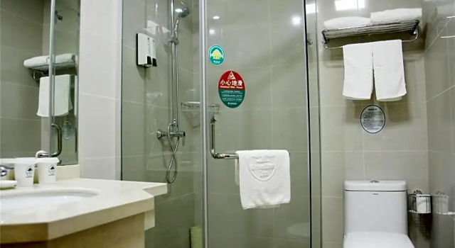 Номер Business GreenTree Inn Jiaxing Tongxiang Tudian Express Hotel