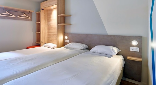Номер Standard ibis budget Bayonne