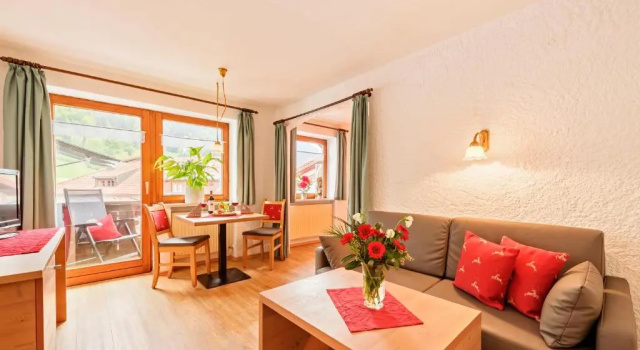 Студия с балконом Familien- und Wellnesshotel "Landhaus Viktoria"