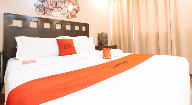 Люкс c 1 комнатой RedDoorz Premium near Greenbelt Makati