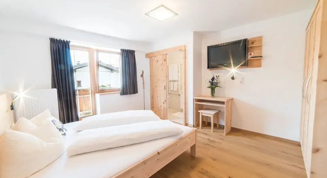 Двухместный номер Standard с балконом Pension Sprenger