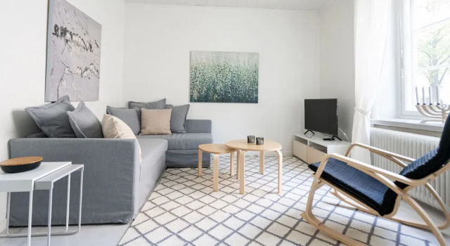 Luminous 1br next to Puu-Vallilla