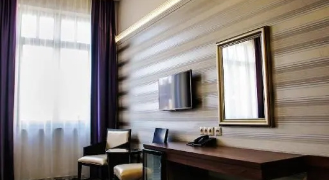 Номер Standard Grand Hotel Glorius Makó