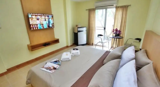 Двухместный номер Comfort с балконом Suklutai Hotel & Serviced Apartment