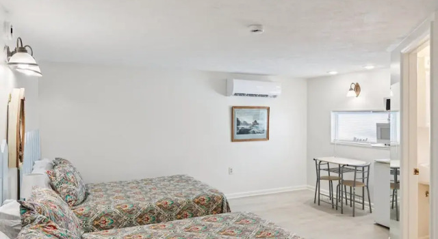 Dave's Last Resort Poolside - Long Stay Discount - Comforting Cabin 2 1 Bedroom Hotel Room, Забронировать Курортный отель Монтиселло Индиана