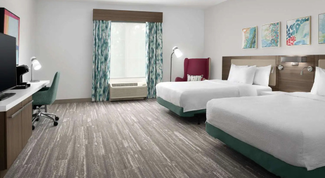 Номер Standard Hilton Garden Inn Pensacola Downtown