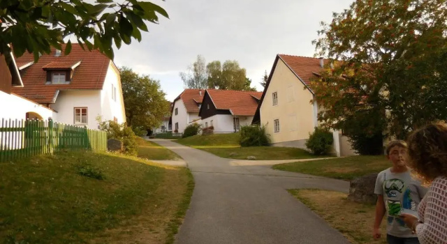 Haus am See, Забронировать Отель Отели Личау с парковкой, Парковка