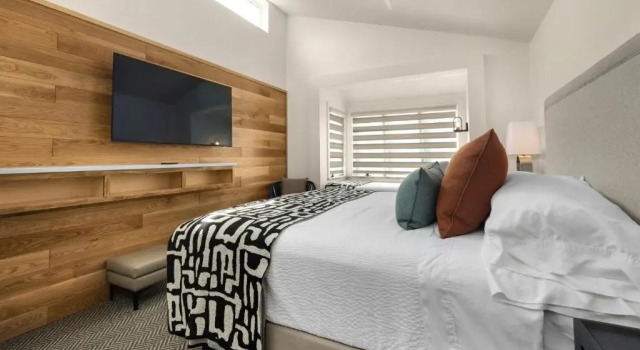 Номер Classic The Waves