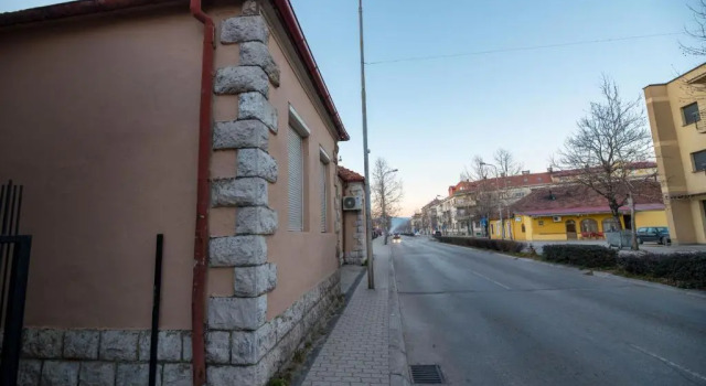 Hostel Evropa, Boek Hostel Nikšić Niksic County