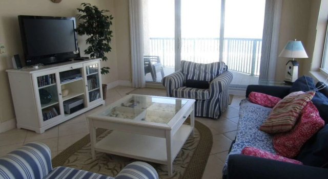408  Twin Towers - 3 BR 3 BA - Oceanfront Condo, Забронировать Отель Отели Дейтона-Бич с парковкой, Парковка