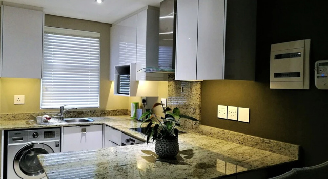 204 Andringa Walk, Забронировать Отель Отели Парл 3 звезды, 3*