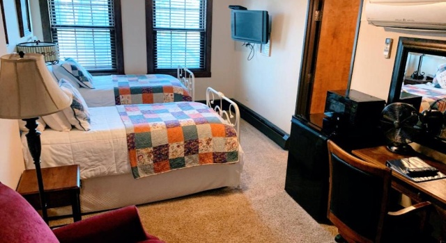 Двухместный номер Deluxe Iowa House Historic Inn