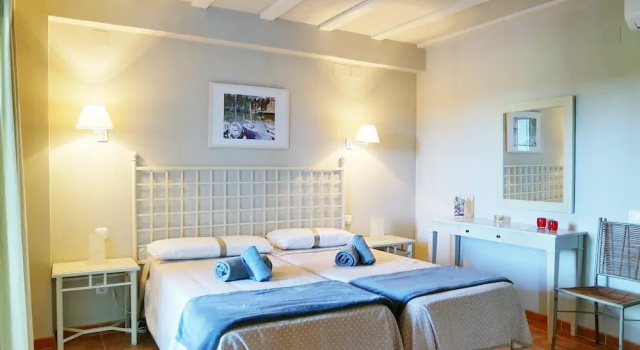 Bright Apartment With Pool Access, Varaa Huoneisto Ayamonte Huelva