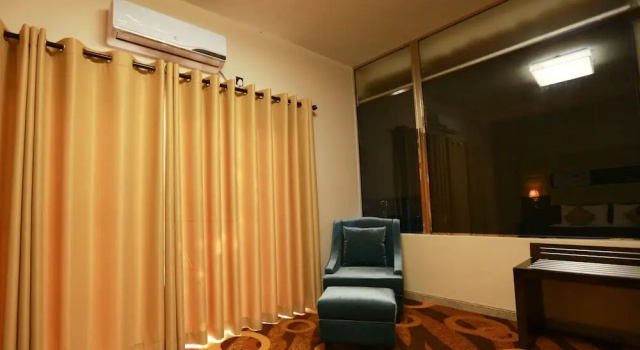 Номер Superior с балконом Heritage Hotel