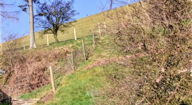 Holiday Home Adjacent to Owner's Farmhouse, Near the Town of Builth Wells, Забронировать Отель Отели Manordeifi 3 звезды, 3*