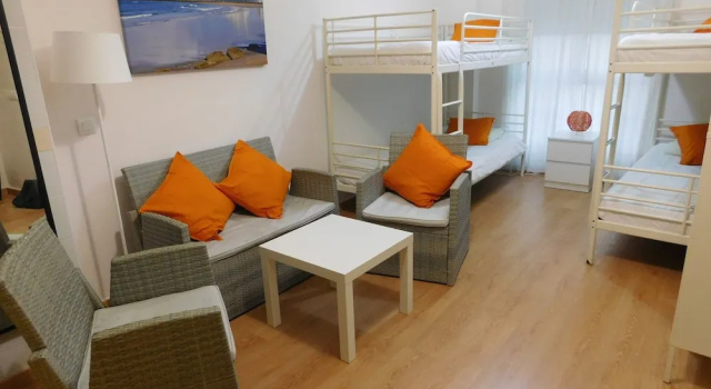 Номер Deluxe Cádiz INN Hostel