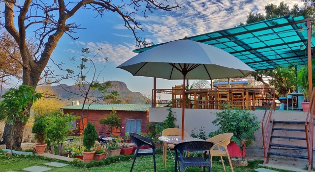 Forest Eco Lodge,  Отель Отели Маунт-Абу с парковкой, Парковка