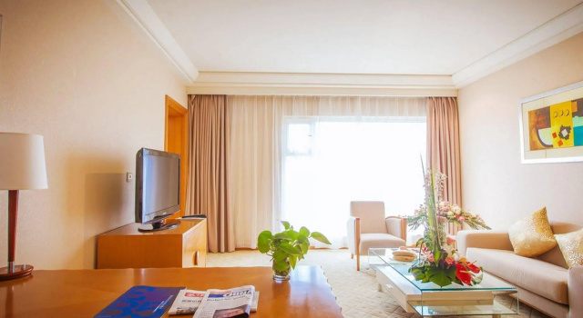 Best Western Premier Wuhan Mayflowers Hotel, Забронировать Отель Отели Уханя с завтраком, рядом с Башня желтого журавля, Завтраки