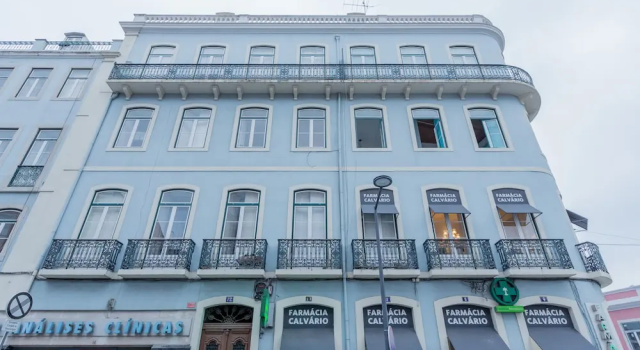 C&O Guest House Lisbon, Забронировать Гостевой дом Alcantra Лиссабон