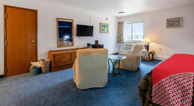 Двухместный номер Premium OYO Hotel Chesaning Route 52 & Hwy 57