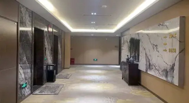 Qingdao Longfu Xiyan Hotel