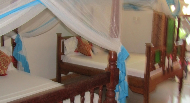 Kivulini Garden Lodge, Забронировать Отель «постель и завтрак» Нунгви 