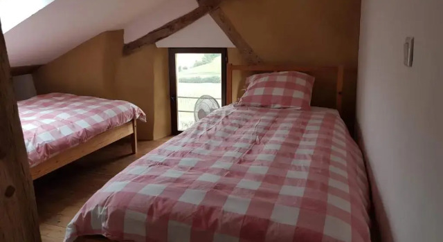 Le Peyroutet, Rezervasyon Daire Laloubere Languedoc-Roussillon