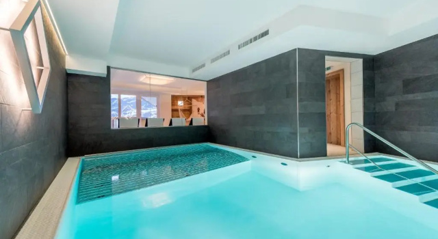 Апартаменты с 3 комнатами с балконом A Casa Saphir Appartement-Hotel