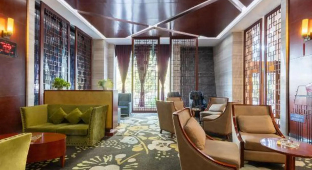 Yuexuan Hotel, Забронировать Отель Отели Шаогуань с парковкой, Парковка