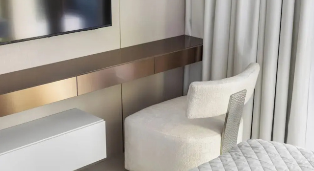 Serene 1BR Escape with Burj Khalifa View, Забронировать Апартаменты/квартира Дубай Эмират Дубай