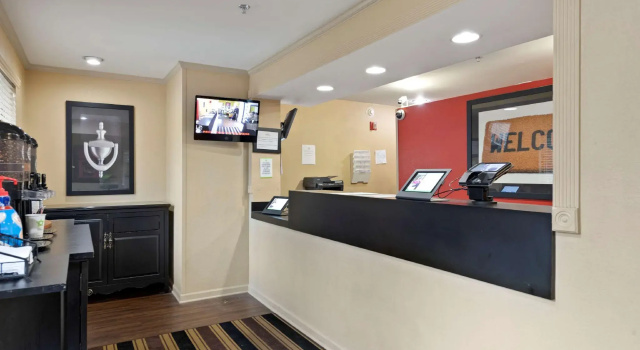 Studio 6 Suites Charlotte, NC - Tyvola Rd-Executive Park, Забронировать Отель Executive Park Шарлотт