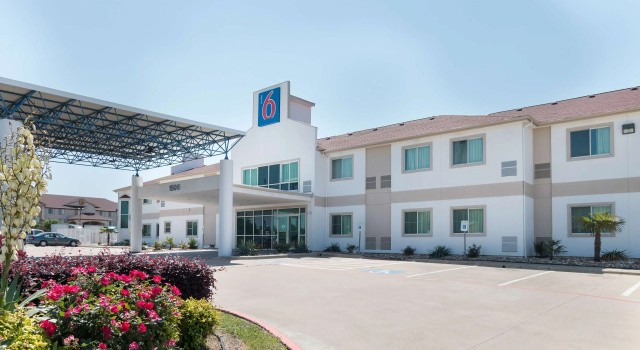Motel 6-Hillsboro, TX, Rezervovat Motel Hillsboro Texas
