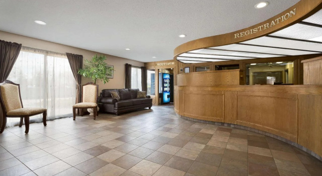 Travelodge Hotel Medicine Hat, Boek Hotel Medicine Hat Southern Alberta