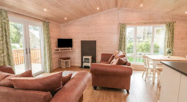Thorntree Lodge