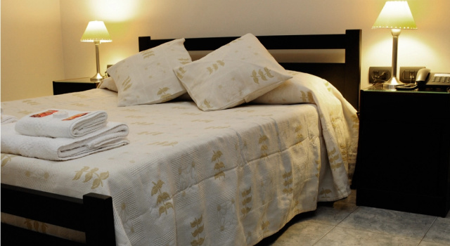 Hotel Euzko Alkartasuna, Забронировать Отель Макачин La Pampa